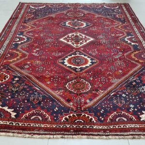 Very Fine Persian Qashgaye Carpet 320cm x 213cm Hand Knotted
