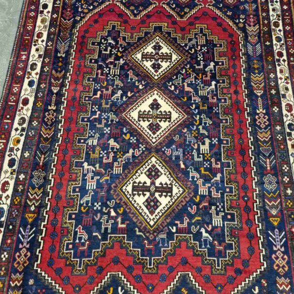 Very Fine Persian Afshar Carpet 218cm x 164cm Hand Knotted
