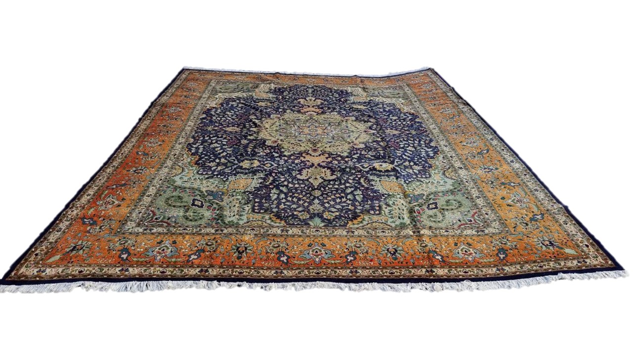 Very Fine Persian Tabriz Carpet 382cm x 300cm Hand Knotted