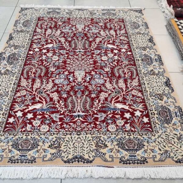 Very Fine Persian Nain Carpet 203cm x 130cm Hand Knotted