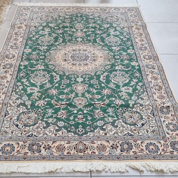 Very Fine Persian Nain Carpet 209cm x 130cm Hand Knotted