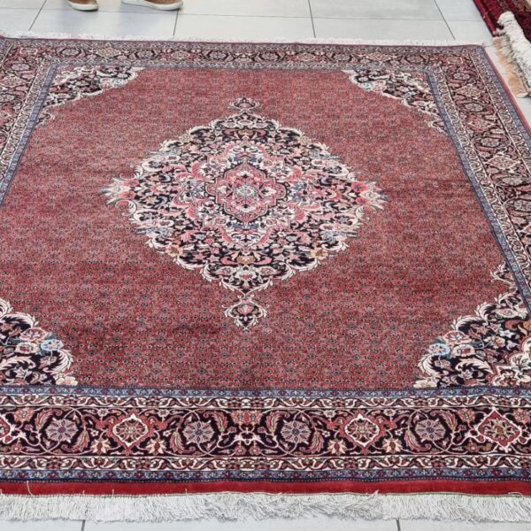 Very Fine Persian Bidjar Carpet 238cm x 200cm Hand knotted