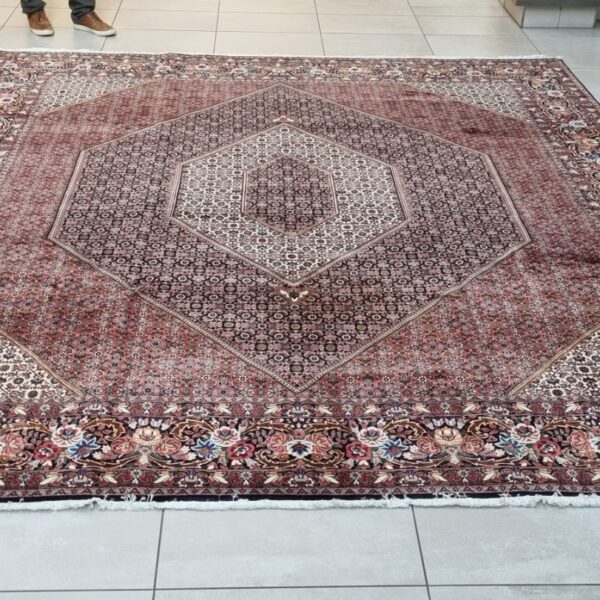 Very Fine Persian Bidjar Carpet 347cm x 306cm Hand knotted