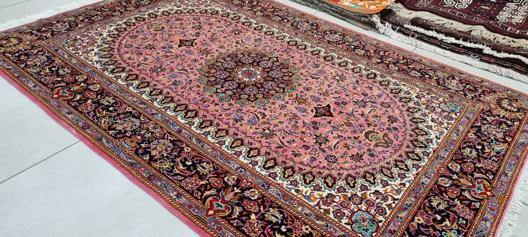 Very Fine Persian Kashan Carpet 217cm x 145cm Hand knotted - Image 4