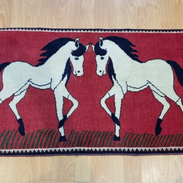 Very Fine Persian Yalemeh Carpet 100cm x 60cm Hand Knotted