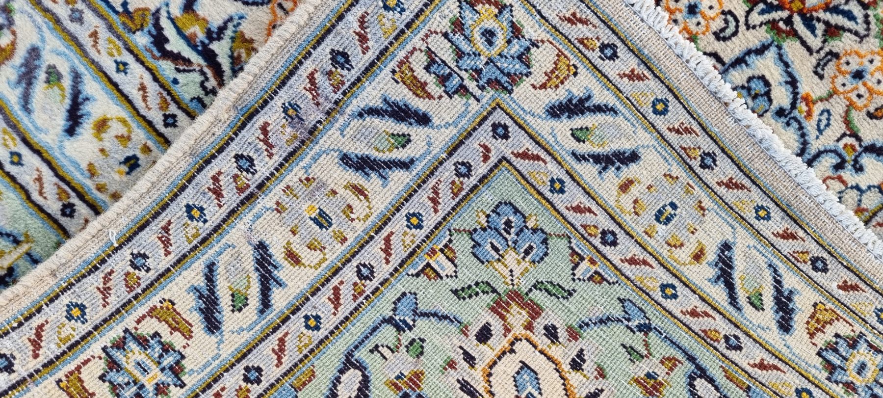 Persian Kashmar Carpet 375cm x 290cm Hand Knotted - Image 4