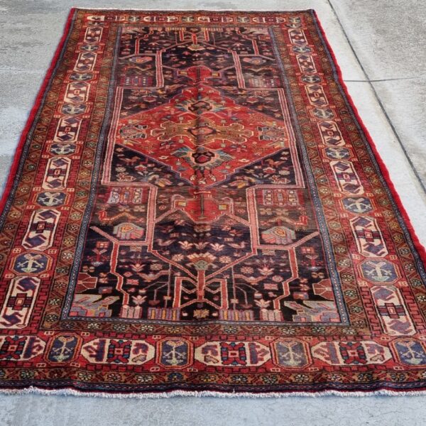 Persian Hamadan Carpet 304cm x 150cm Hand Knotted