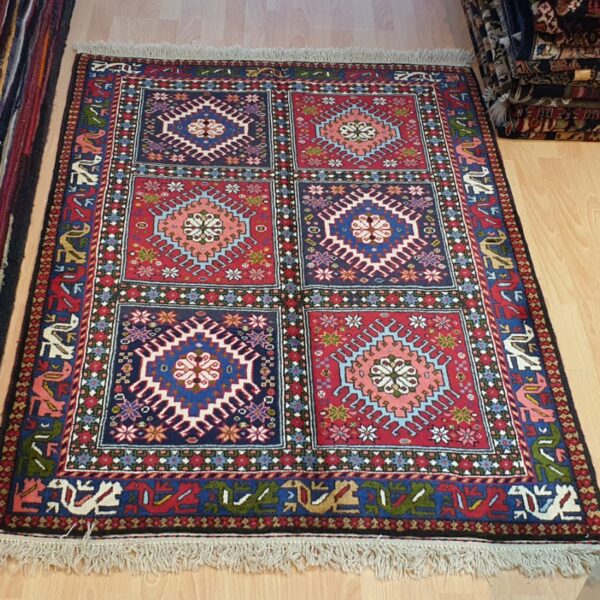 Very Fine Persian Yalemeh Carpet 150cm x 115cm Hand Knotted