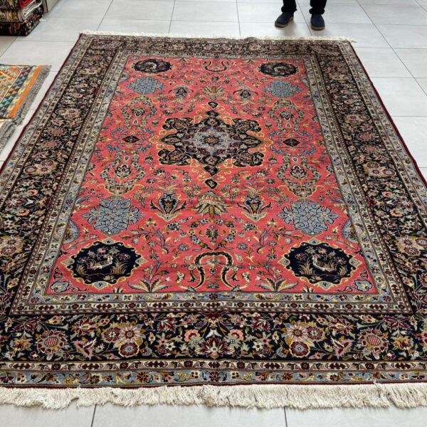 Very Fine Persian Kashan Carpet 335cm x 222cm Hand knotted