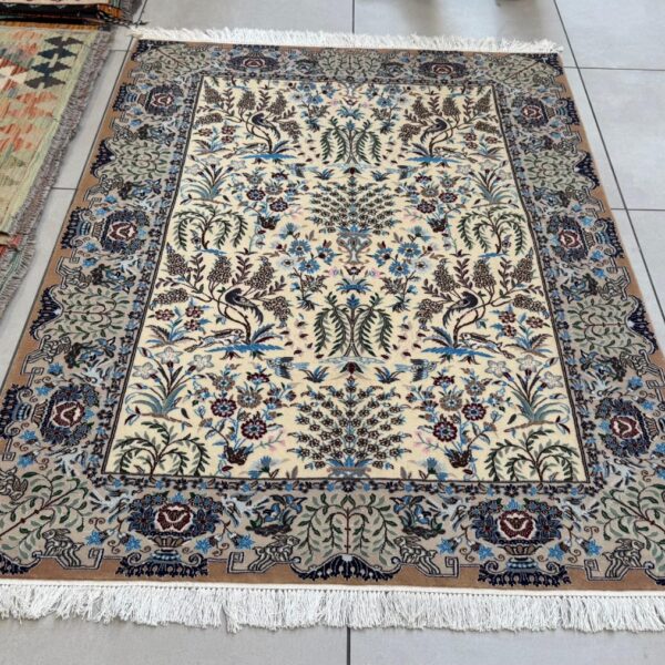 Very Fine Persian Nain Carpet (6LA) 157cm x 117cm Hand Knotted