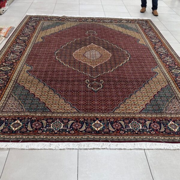 Very Fine Persian Tabriz Carpet 369cm x 285cm Hand Knotted