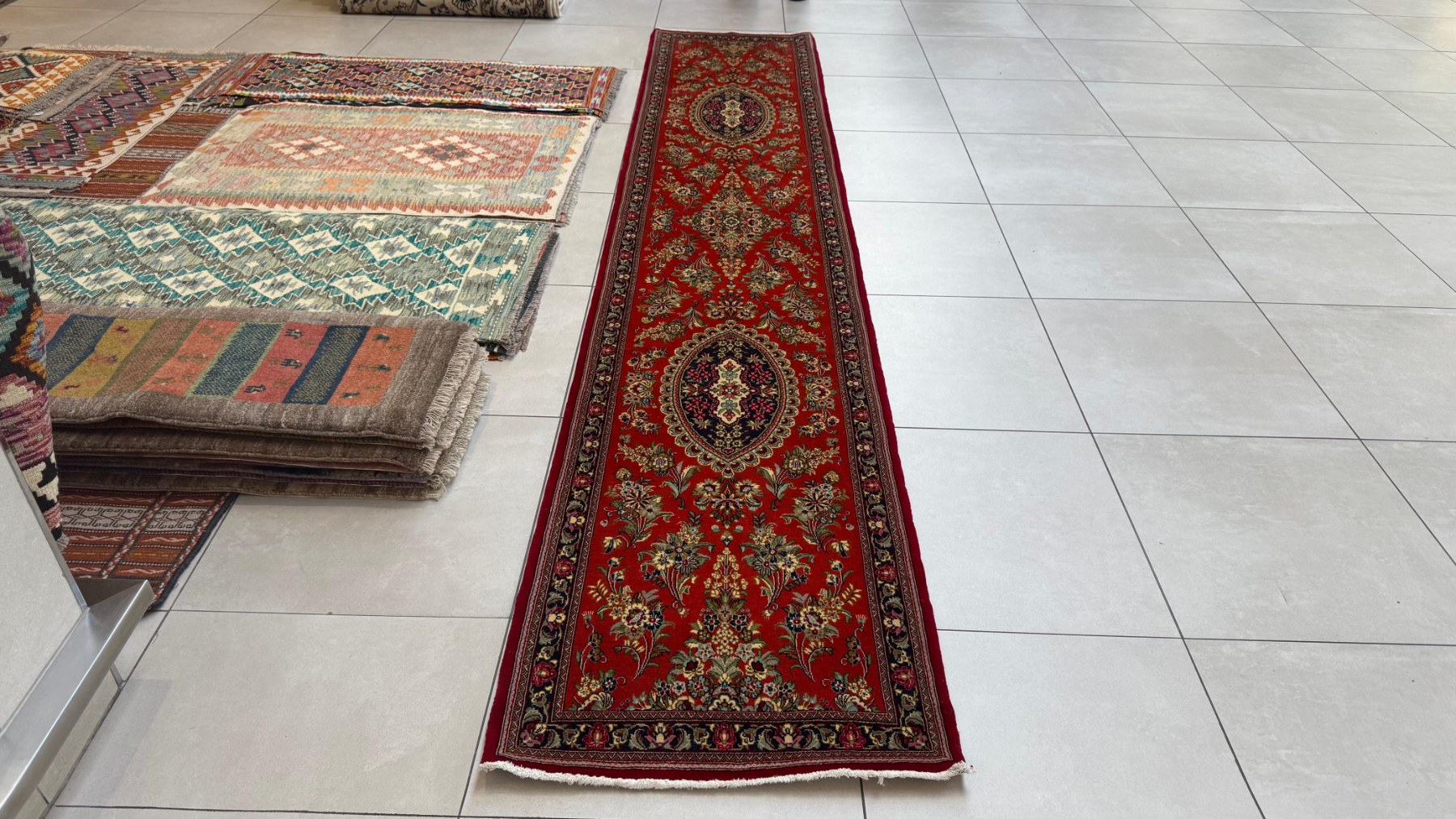 Very Fine Persian Qum Carpet 390cm x 75cm Hand Knotted - Image 4