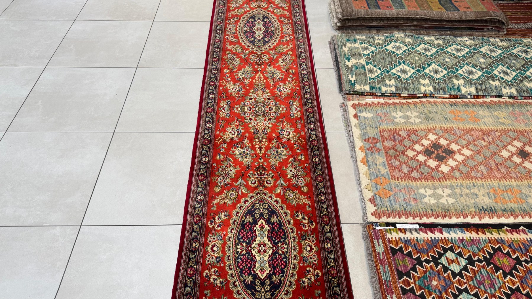 Very Fine Persian Qum Carpet 390cm x 75cm Hand Knotted - Image 3