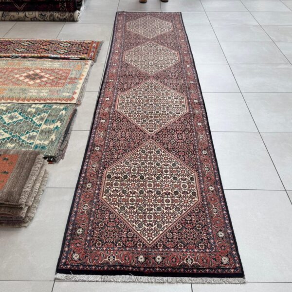 Very Fine Persian Bidjar Carpet 415cm x 87cm Hand knotted