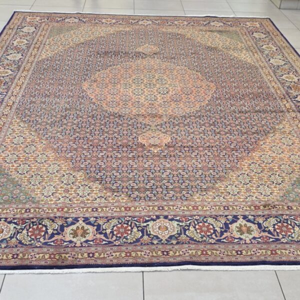 Very Fine Persian Tabriz Carpet 382cm x 295cm Hand Knotted