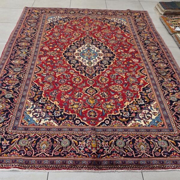 Persian Kashan Carpet 316cm x 193cm Hand Knotted