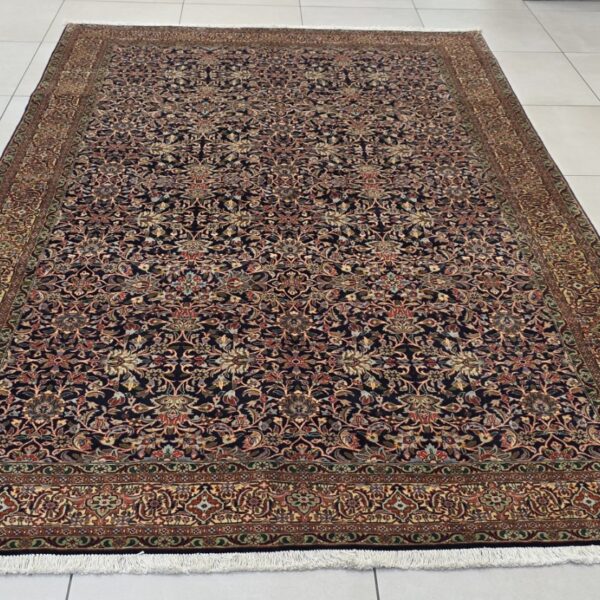 Very Fine Persian Bidjar Carpet 305cm x 200cm Hand knotted