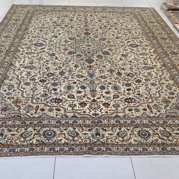 Persian Kashan Carpet – 430cm x 310cm Hand-Knotted