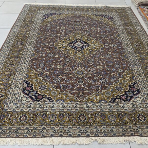Very Fine Persian Kashan Carpet 310cm x 215cm Hand knotted