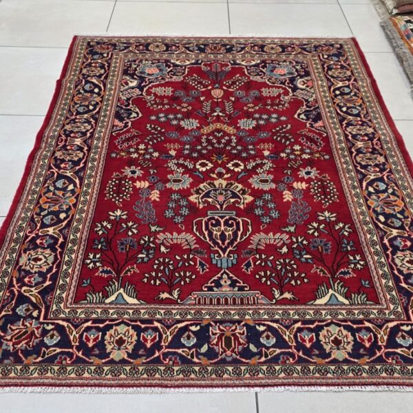 Persian Kashan Carpet 200cm x 138cm Hand Knotted