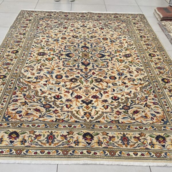 Persian Kashan Carpet – 308cm x 206cm Hand-Knotted