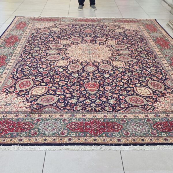 Very Fine Persian Tabriz Carpet 385cm x 297cm Hand Knotted