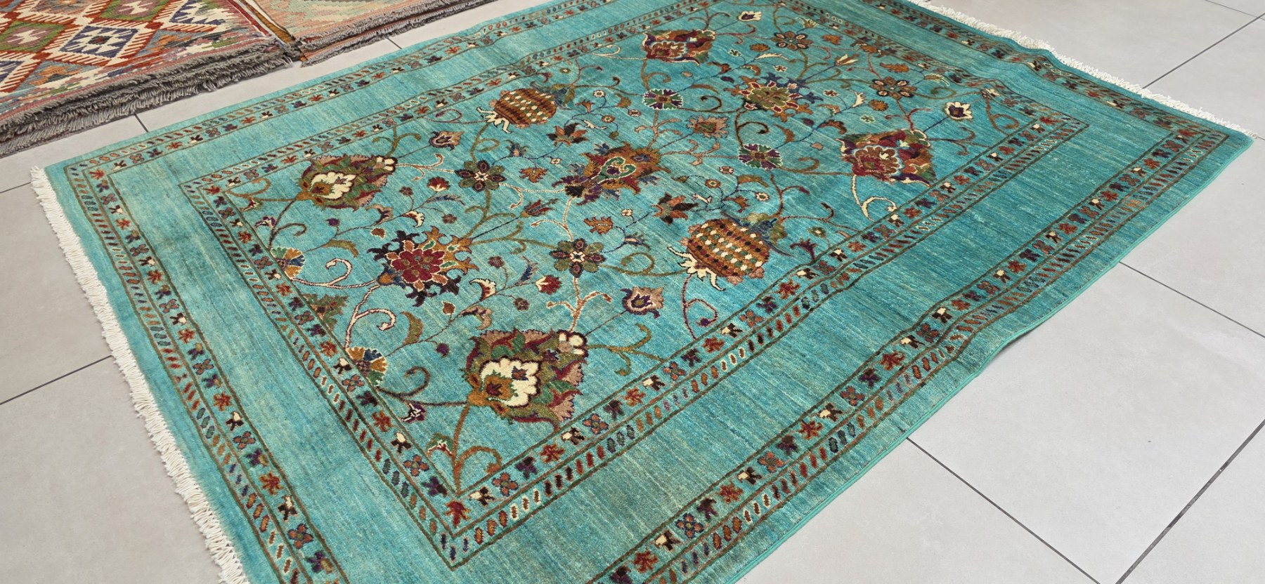 Very Fine Afghan Chobi Carpet 198cm x 152cm Hand Knotted - Image 2