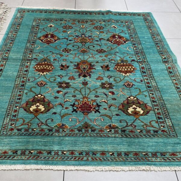 Very Fine Afghan Chobi Carpet 198cm x 152cm Hand Knotted