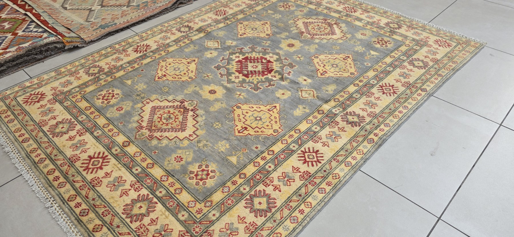 Afghan Kazak Carpet 206cm x 150cm Hand Knotted - Image 4