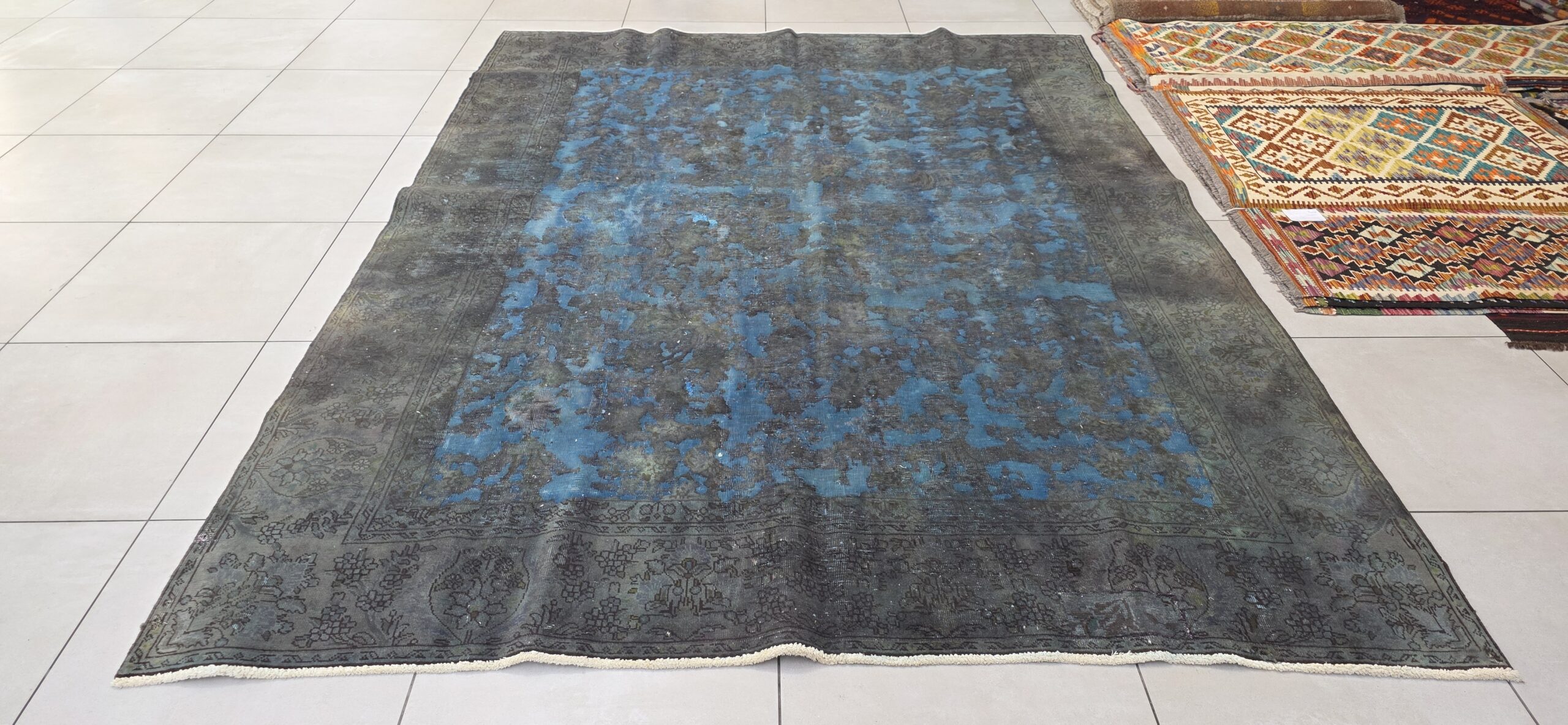 Vintage/Overdye Style Persian Carpet 325cm x 235cm Hand Knotted - Image 5