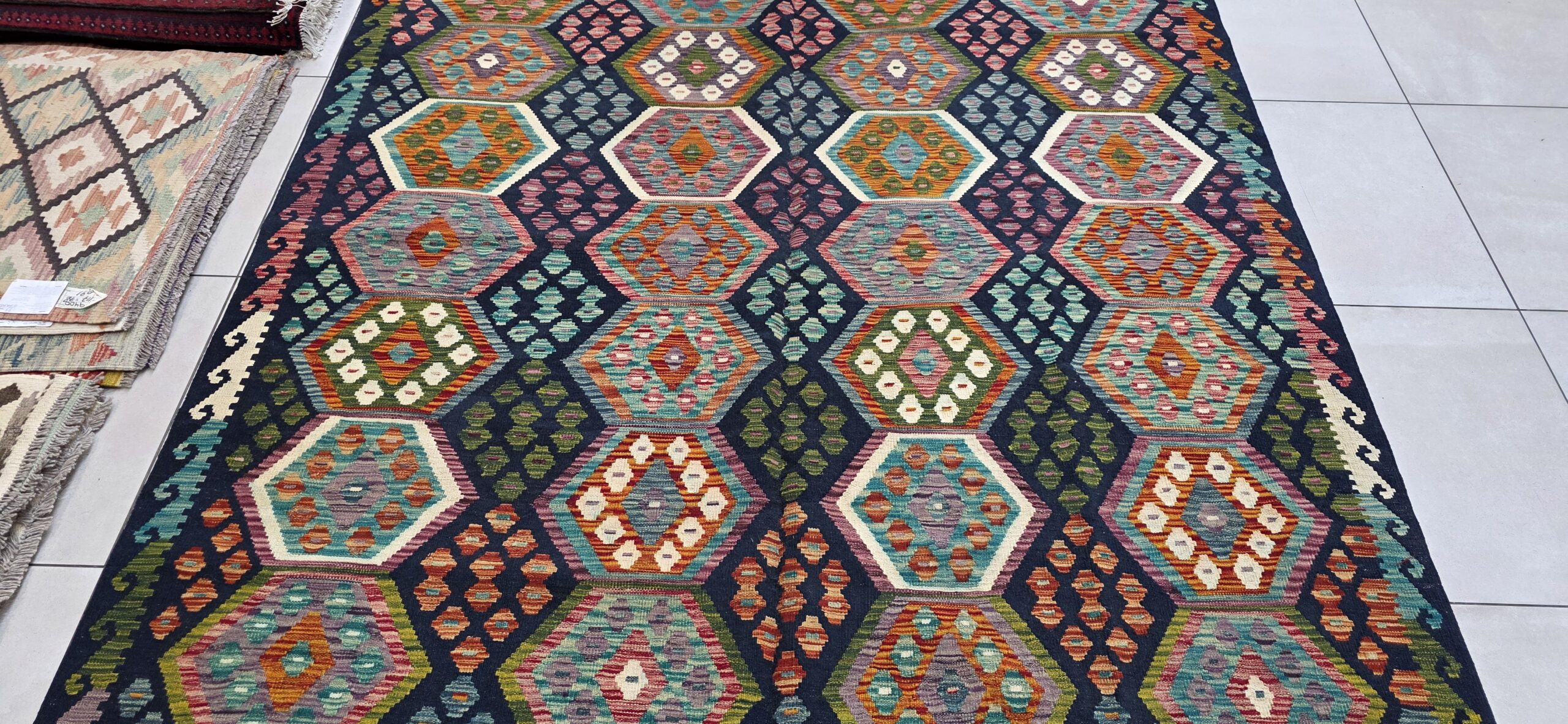 Afghan Chobi Kilim 293cm x 204cm Hand Made - Image 2
