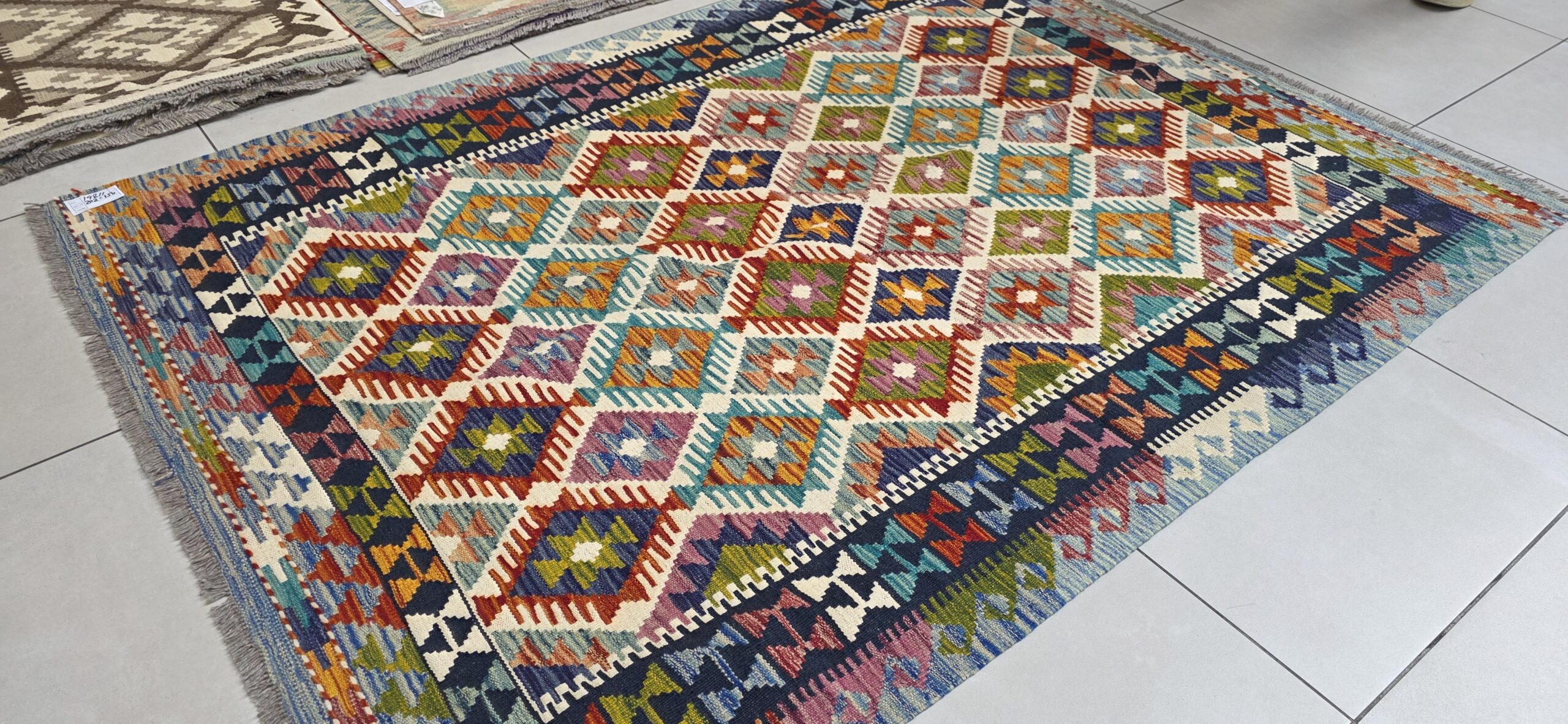 Afghan Chobi Kilim 202cm x 150cm Hand Made - Image 3