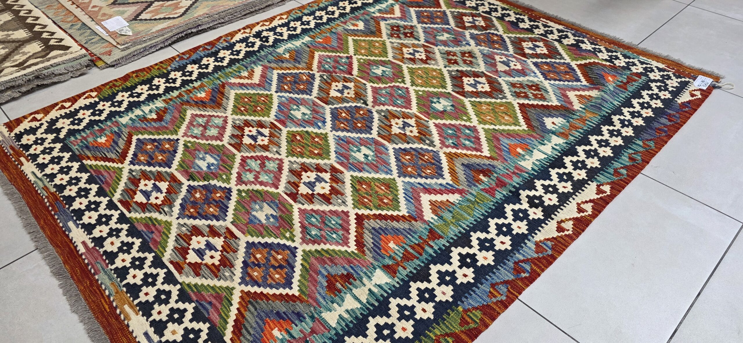Afghan Chobi Kilim 197cm x 150cm Hand Made - Image 3