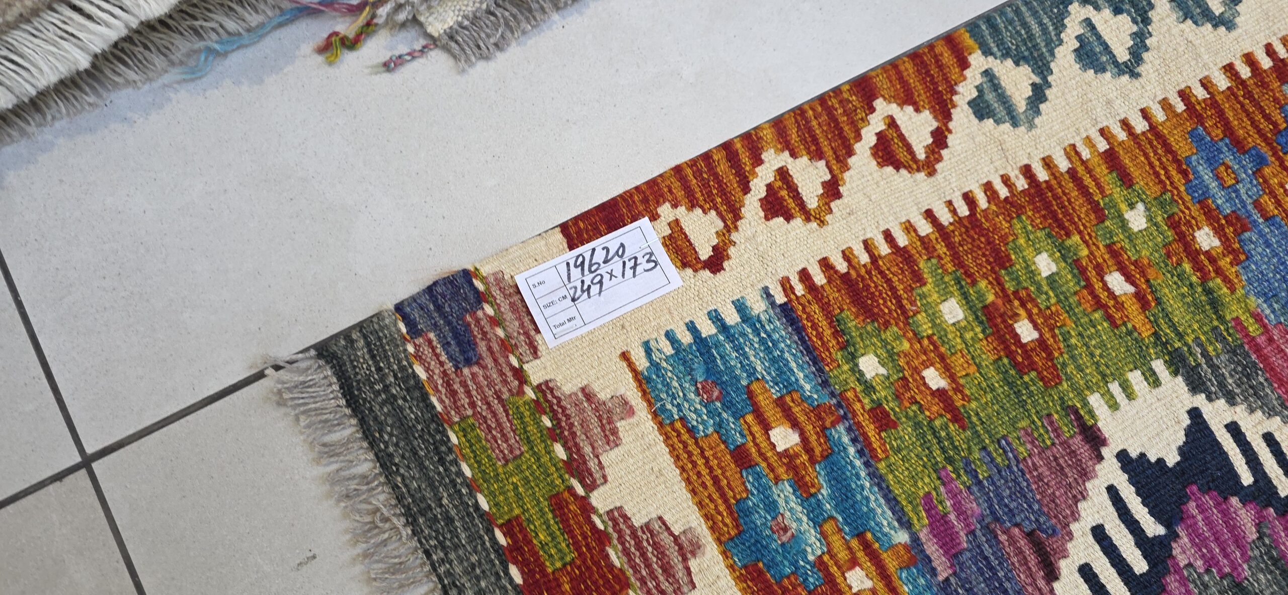 Afghan Chobi Kilim 249cm x 173cm Hand Made - Image 4