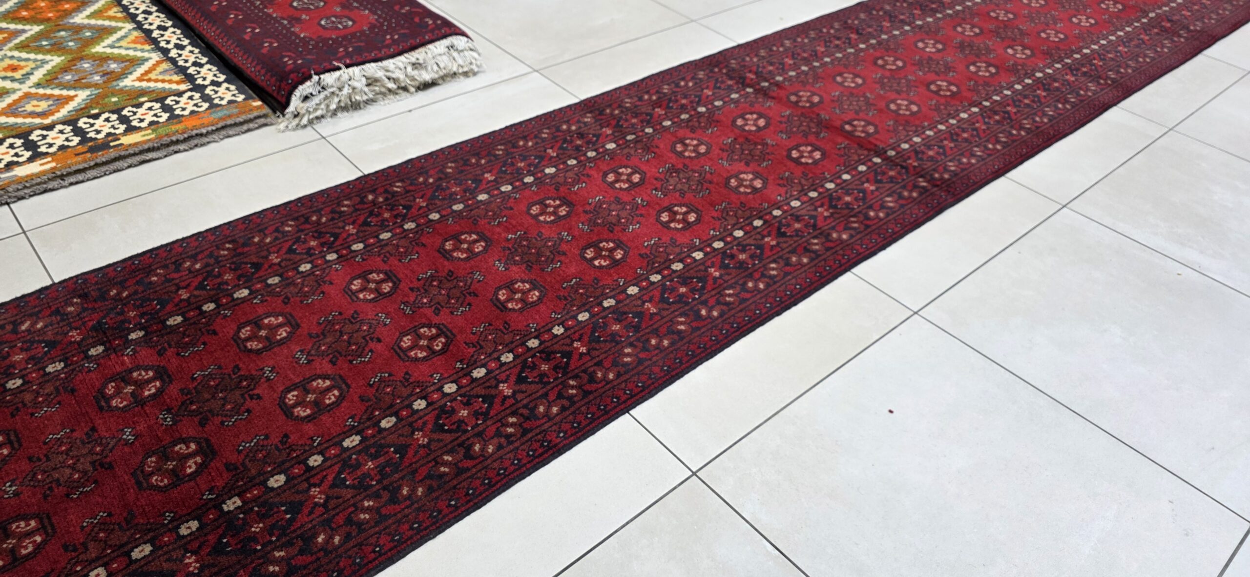 Red Afghan Turkaman 482cm x 85cm Hand Knotted - Image 4