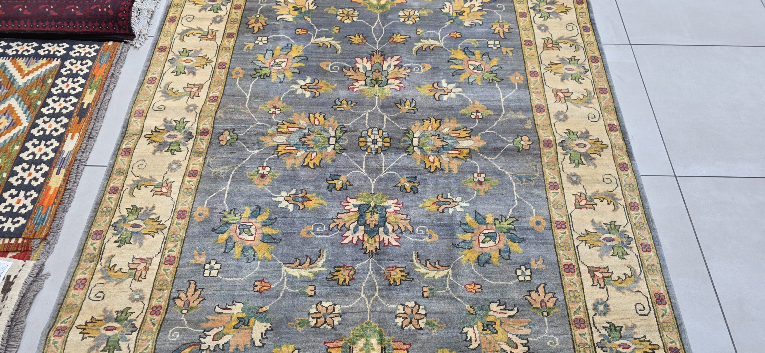 Afghan Chobi Carpet 240cm x 172cm Hand Knotted - Image 3