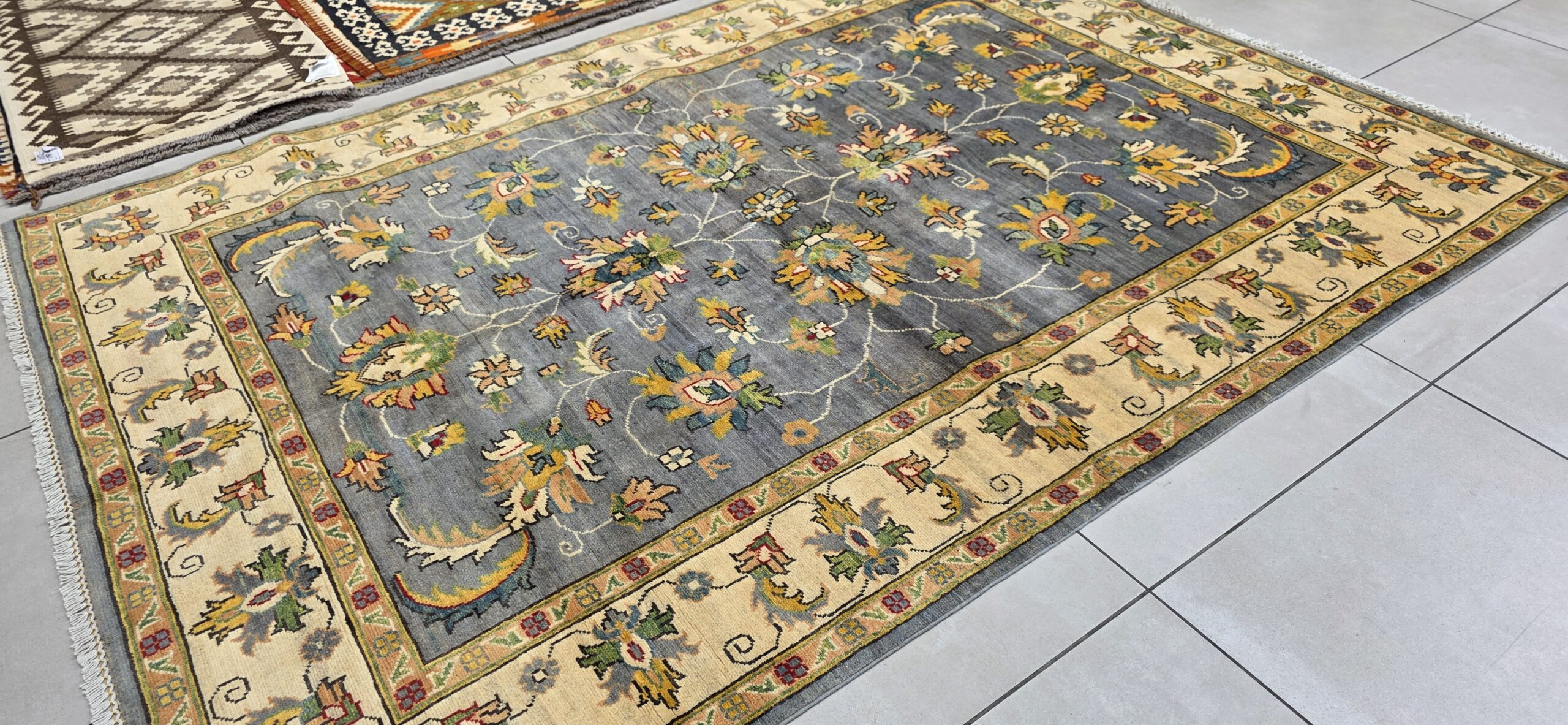 Afghan Chobi Carpet 240cm x 172cm Hand Knotted - Image 2